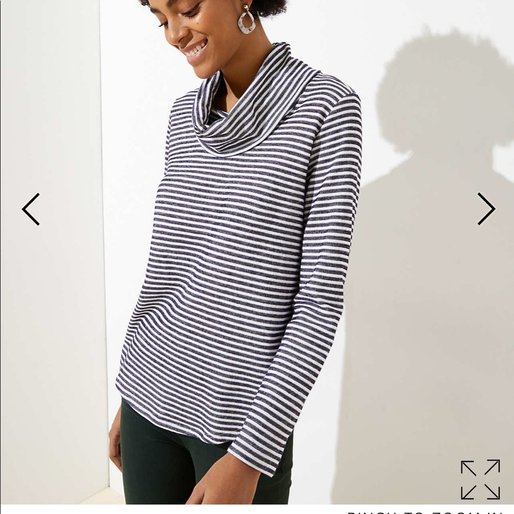 NWT Loft drapey cowlneck Top!